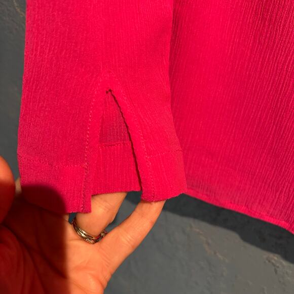 Vineyard Vines Size XSmall Hot Pink Blouse Pintuck details lined pretty feminine - Picture 3 of 9